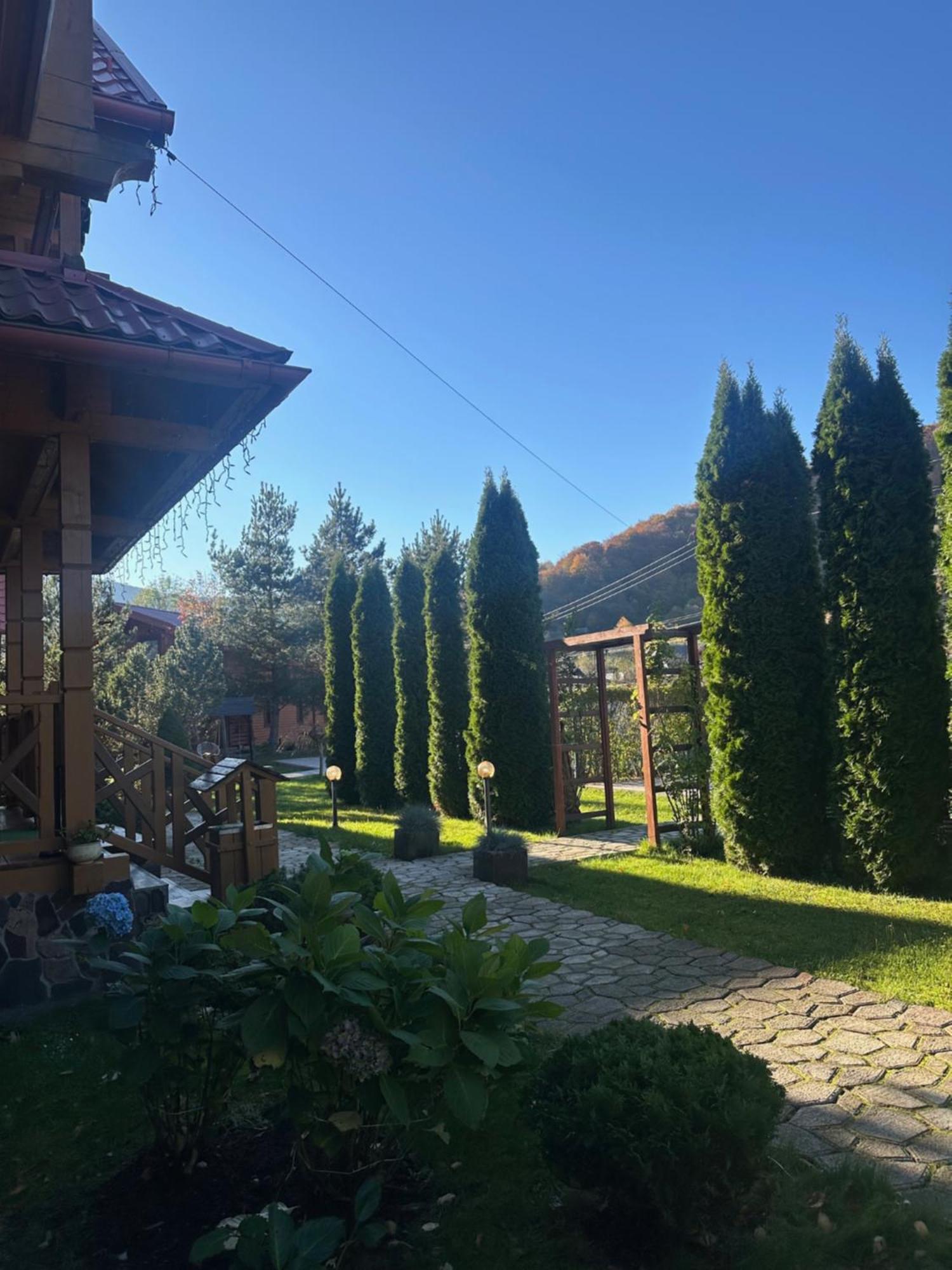 Villa "Затишна" Mîkulîciîn Exterior foto
