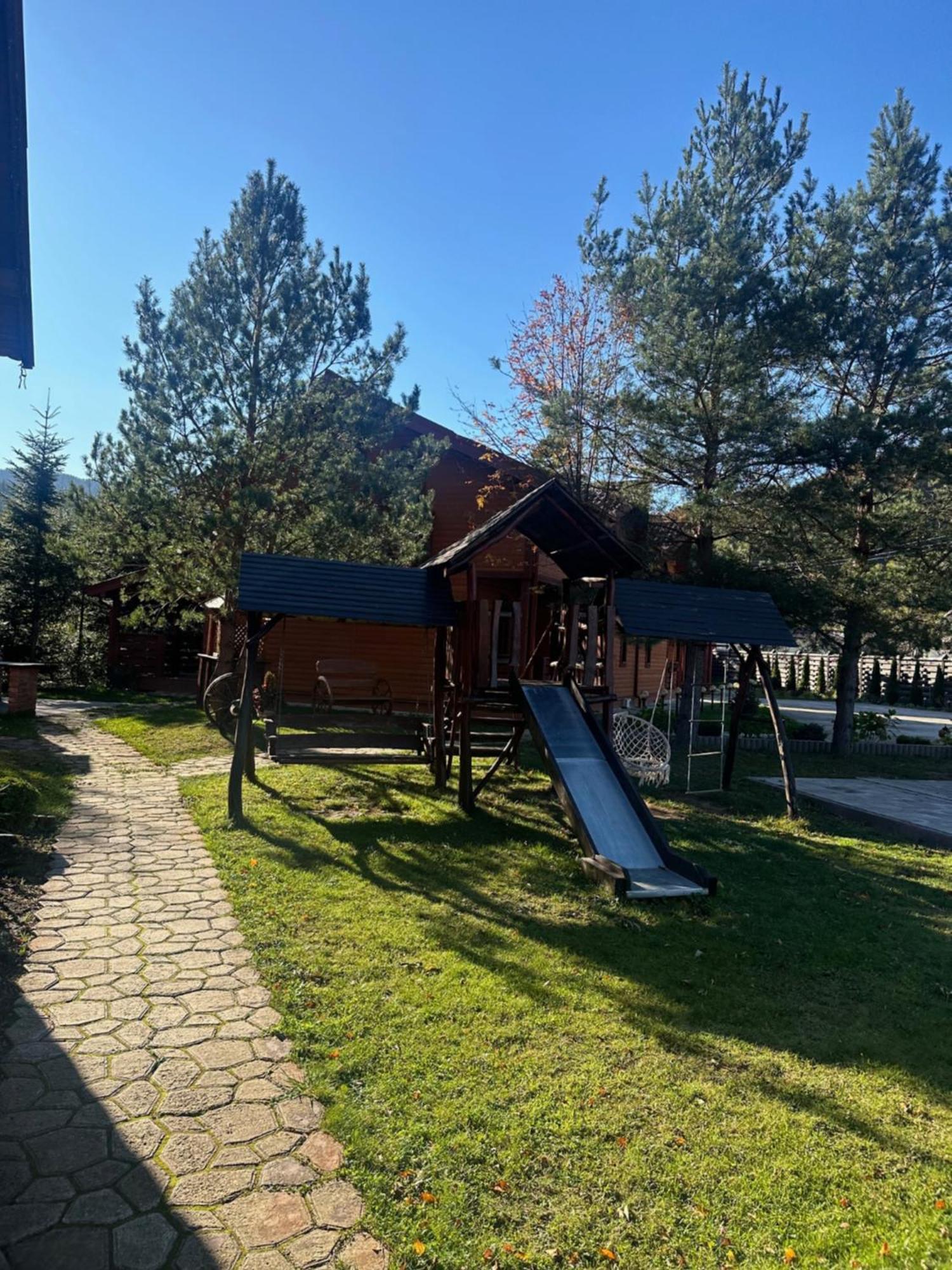 Villa "Затишна" Mîkulîciîn Exterior foto